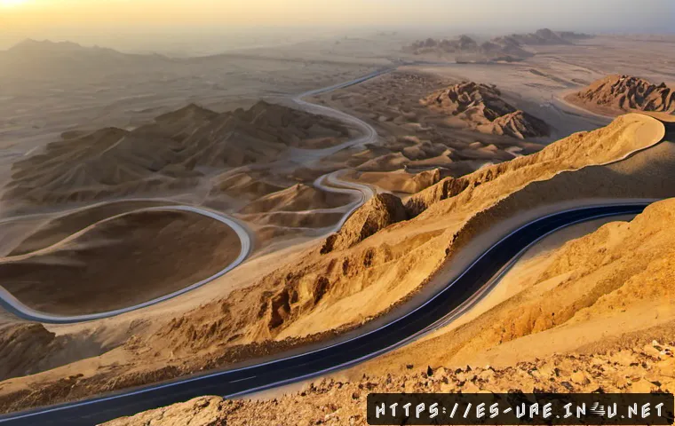 아부다비 자블 하피트 산 - Photorealistic panoramic view from Jebel Hafeet mountain in Abu Dhabi, winding smooth mountain road ...